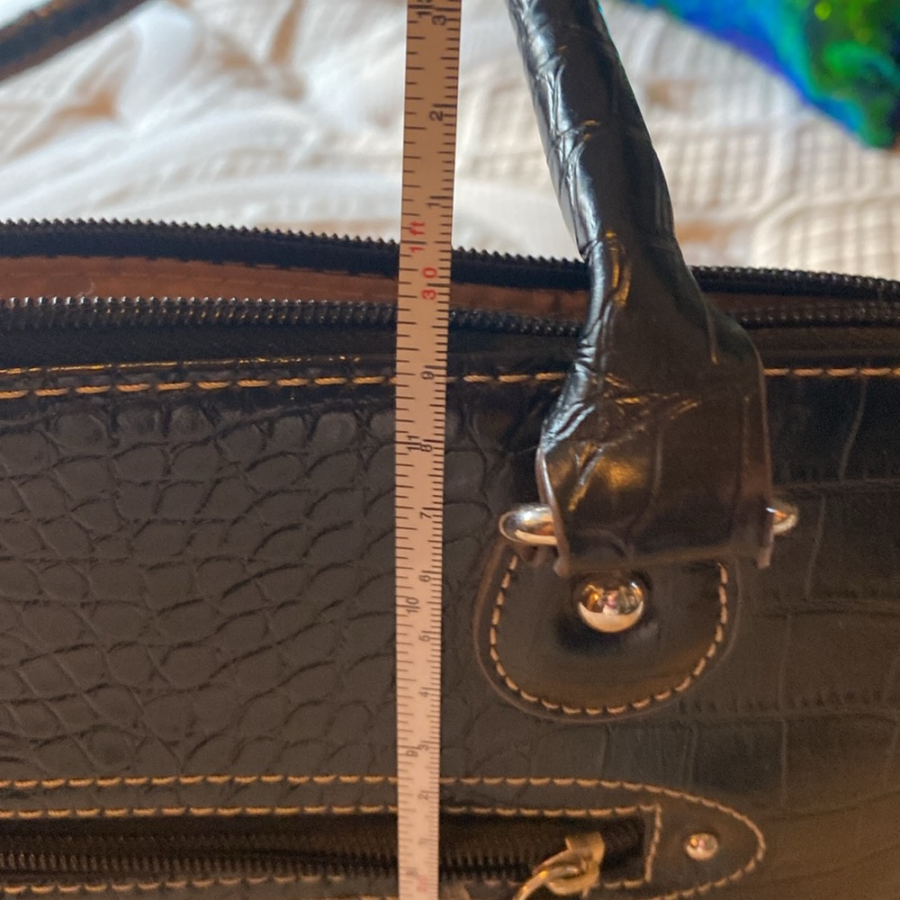 Woman’s Work Bag - Picture 13 of 14